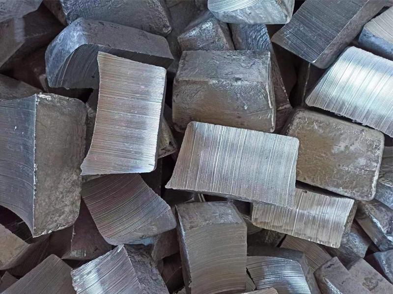 Magnesium ingots